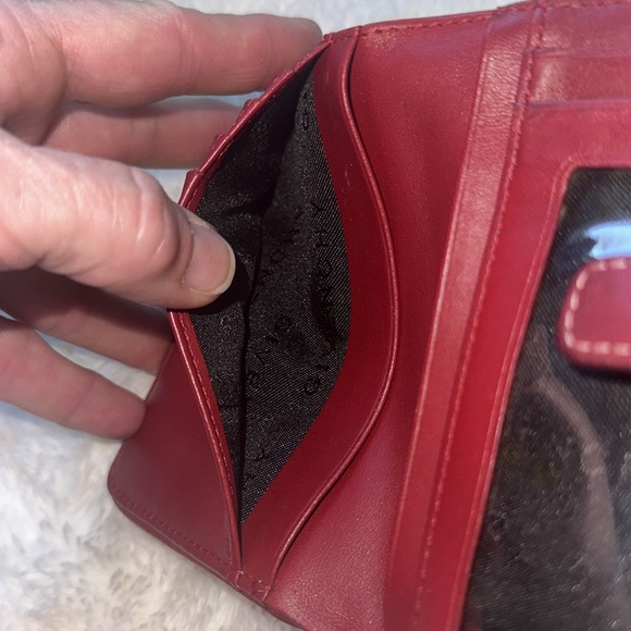 GIVENCHY ❤️.Midsize RED ♥️ leather Wallet Clean/Pristine white stitch Authentic - Picture 12 of 12